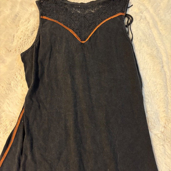 Affliction tank - Picture 2 of 2